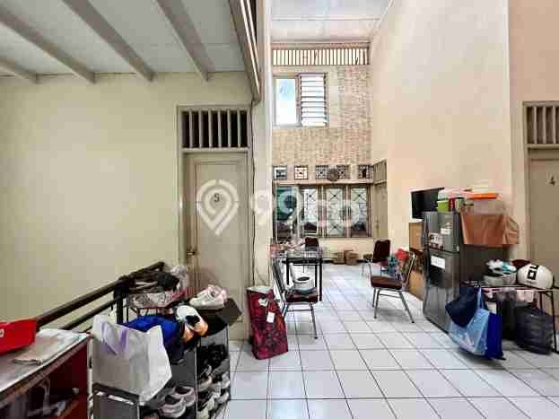 Rumah Mewah Dijual LT 135m2 di Tebet, Jakarta Selatan Rumah Mewah Dijual LT 135m2 di Tebet, Jakarta Selatan