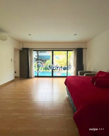 Dijual Rumah Luas Elegan Dengan View Eksklusif di Pejaten, Jakarta Selatan Dijual Rumah Luas Elegan Dengan View Eksklusif di Pejaten, Jakarta Selatan