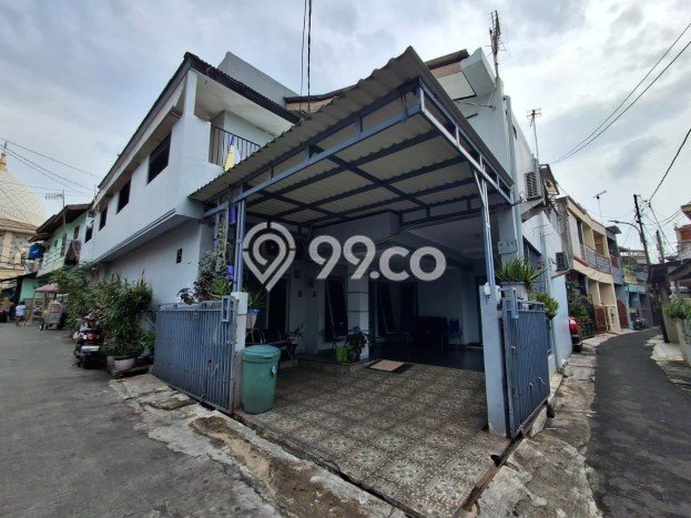 Siap Huni Hunian Elit 15 Kamar di Tebet Dekat ke Mana Saja Siap Huni Hunian Elit 15 Kamar di Tebet Dekat ke Mana Saja