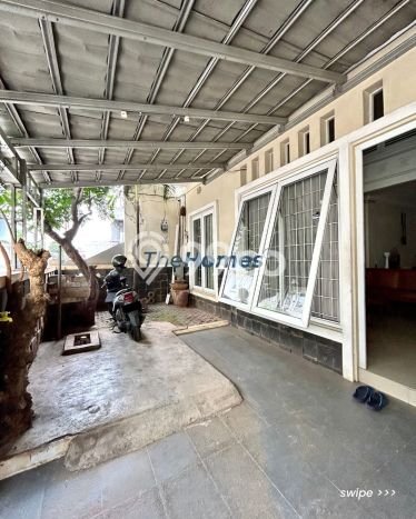 PROMO SPESIAL! Rumah Untuk Investasi area Tebet, Luas 142m² LB 210m² PROMO SPESIAL! Rumah Untuk Investasi area Tebet, Luas 142m² LB 210m²