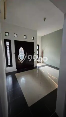 Rumah Strategis Modern Lb 180m2 di Tebet, Jakarta Selatan Rumah Strategis Modern Lb 180m2 di Tebet, Jakarta Selatan