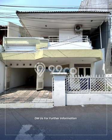 Rumah LT 153m² / LB 250m² Pemandangan Laut di Tebet, Jakarta Selatan Rumah LT 153m² / LB 250m² Pemandangan Laut di Tebet, Jakarta Selatan