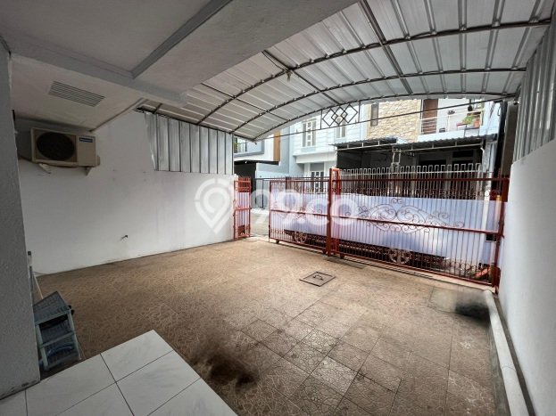Rumah Sewa Jakarta Utara LT 102m2 LB 105m2 Area Pegangsaan Rumah Sewa Jakarta Utara LT 102m2 LB 105m2 Area Pegangsaan