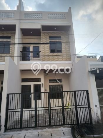 Siap Huni Rumah Mewah 3 Kamar di Kelapa Gading Dekat ke Mana Saja Siap Huni Rumah Mewah 3 Kamar di Kelapa Gading Dekat ke Mana Saja