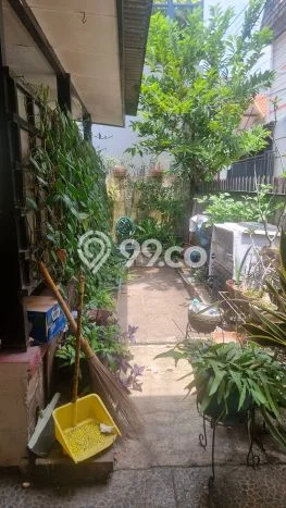 Dijual Hunian Mewah dengan Fasilitas Sekitar Lengkap di Menteng, Jakarta Pusat Dijual Hunian Mewah dengan Fasilitas Sekitar Lengkap di Menteng, Jakarta Pusat