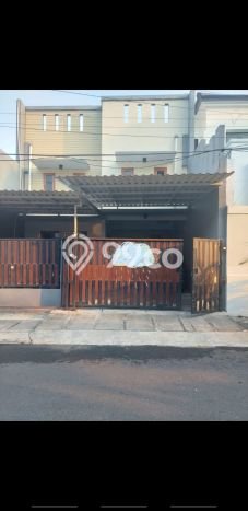 Rumah Luxury Modern Siap Huni di Bendungan Hilir Jakarta Pusat Rumah Luxury Modern Siap Huni di Bendungan Hilir Jakarta Pusat