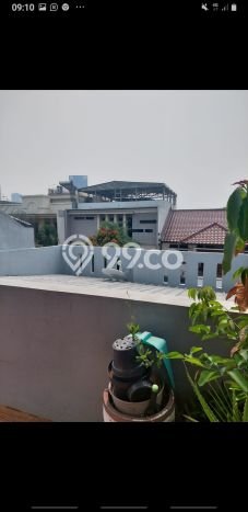 Rumah Luxury Modern Siap Huni di Bendungan Hilir Jakarta Pusat Rumah Luxury Modern Siap Huni di Bendungan Hilir Jakarta Pusat
