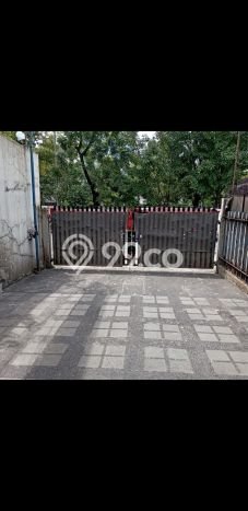 Unit Ruko Dijual di Jakarta Pusat LT 129m2 & LB 520m2 Unit Ruko Dijual di Jakarta Pusat LT 129m2 & LB 520m2