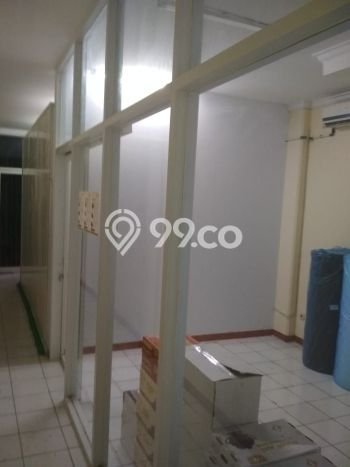 Disewakan Ruko di Cempaka Putih, Luas 270m², Kawasan Berkembang Disewakan Ruko di Cempaka Putih, Luas 270m², Kawasan Berkembang