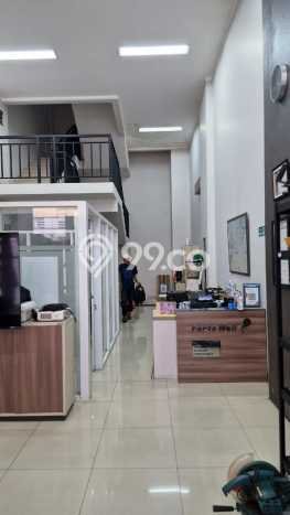 FOR RENT! Ruko di Summarecon Bekasi Cocok untuk Bisnis 275m2 FOR RENT! Ruko di Summarecon Bekasi Cocok untuk Bisnis 275m2