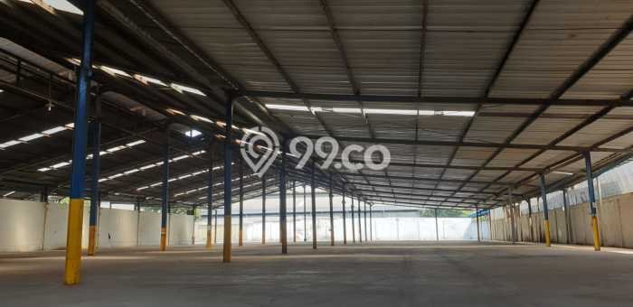 For Rent Gudang Strategis di Narogong, Luas 3500m², Area Berkembang For Rent Gudang Strategis di Narogong, Luas 3500m², Area Berkembang