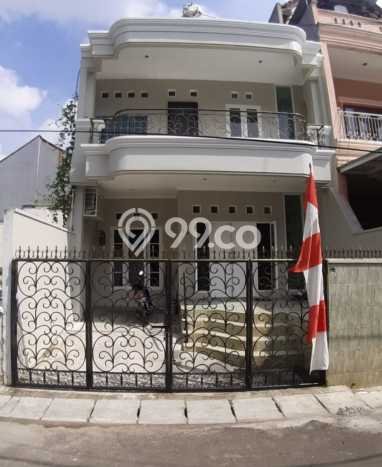 Dijual Cepat Rumah Favorit Siap Huni LB 140m2 di Kelapa Gading, Jakarta Utara Dijual Cepat Rumah Favorit Siap Huni LB 140m2 di Kelapa Gading, Jakarta Utara