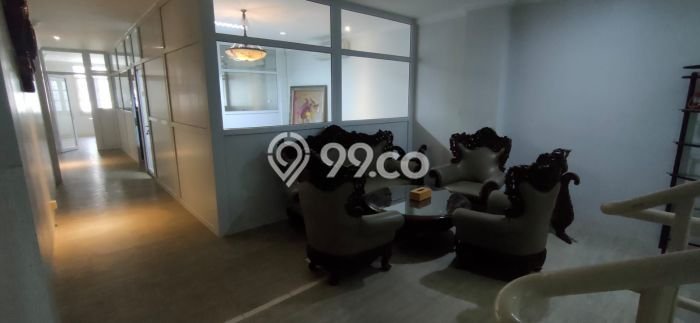 LOKASI STRATEGIS! Ruko di Kelapa Gading, Luas 450m², Potensi Tinggi LOKASI STRATEGIS! Ruko di Kelapa Gading, Luas 450m², Potensi Tinggi