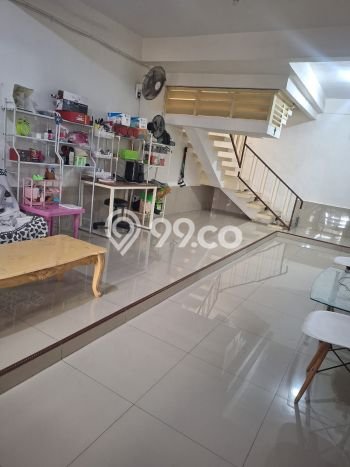 Rumah 3 Kamar Tidur Konsep Modern di Kembangan, Dekat Fasilitas Umum, Jakarta Barat Rumah 3 Kamar Tidur Konsep Modern di Kembangan, Dekat Fasilitas Umum, Jakarta Barat