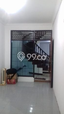 Rumah di Kelapa Gading, Area Asri, 4 KT Rumah di Kelapa Gading, Area Asri, 4 KT