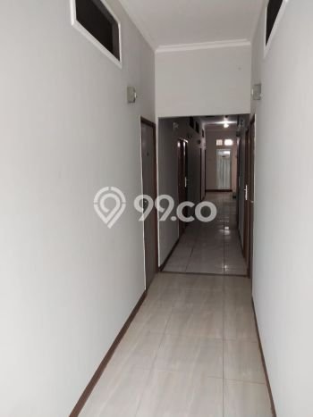 PROSPEK BAGUS! Ruko di Ciputat, Luas 240m², Area Komersial PROSPEK BAGUS! Ruko di Ciputat, Luas 240m², Area Komersial