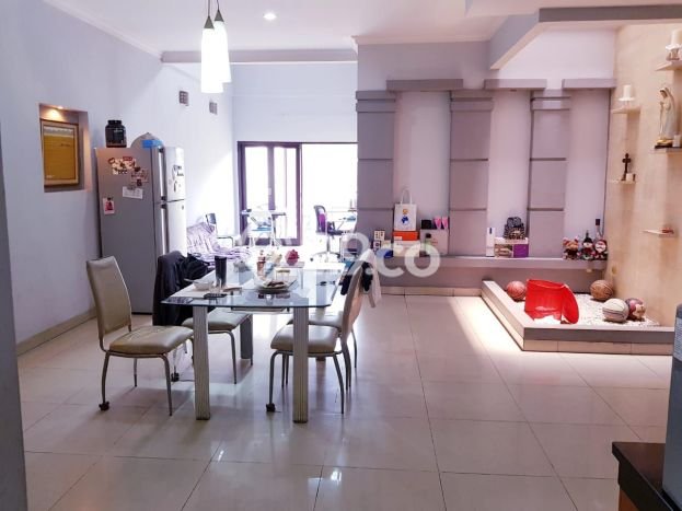BEST CHOICE! Rumah area Kelapa Gading, Luas 180m² LB 350m² BEST CHOICE! Rumah area Kelapa Gading, Luas 180m² LB 350m²