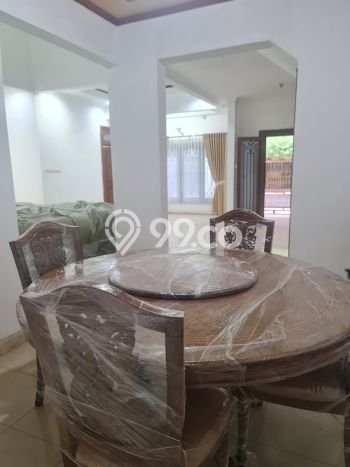 SPECIAL LISTING! Rumah area Kelapa Gading, 5 KM, Dekat Pusat Kota, Luas 370m² Bangunan 200m² SPECIAL LISTING! Rumah area Kelapa Gading, 5 KM, Dekat Pusat Kota, Luas 370m² Bangunan 200m²