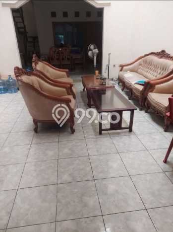 Jual Rumah Strategis Bagus Punya 4 KT di Jatinegara Jakarta Timur - Jual Rumah Strategis Bagus Punya 4 KT di Jatinegara Jakarta Timur -