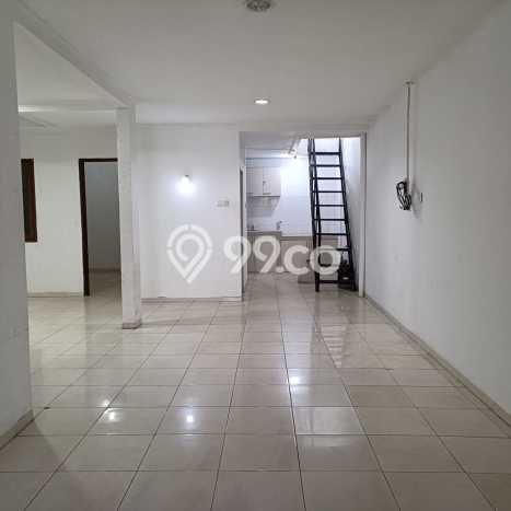 Rumah Strategis Modern Lb 90m2 di Kelapa Gading, Jakarta Utara Rumah Strategis Modern Lb 90m2 di Kelapa Gading, Jakarta Utara