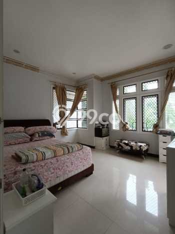 Hunian Mewah Siap Huni LT 180m2 di Kelapa Gading, Jakarta Utara Hunian Mewah Siap Huni LT 180m2 di Kelapa Gading, Jakarta Utara
