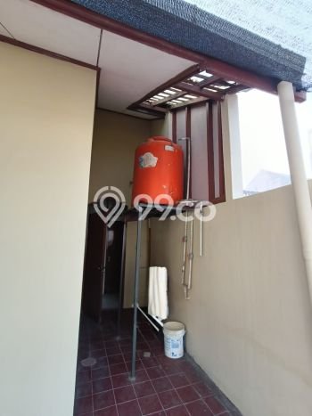 PRIME LOCATION! Rumah di Kelapa Gading, 5 KT, Area Strategis, LT 120m² LB 200m² PRIME LOCATION! Rumah di Kelapa Gading, 5 KT, Area Strategis, LT 120m² LB 200m²