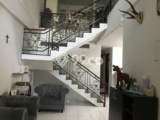 KESEMPATAN EMAS! Rumah di Kelapa Gading, Jakarta Utara, Luas 105m² Bangunan 140m² KESEMPATAN EMAS! Rumah di Kelapa Gading, Jakarta Utara, Luas 105m² Bangunan 140m²