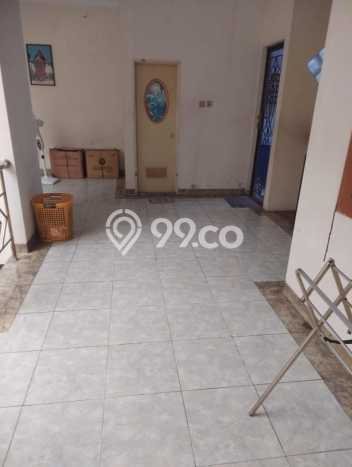 Jual Rumah Strategis Bagus Punya 4 KT di Jatinegara Jakarta Timur - Jual Rumah Strategis Bagus Punya 4 KT di Jatinegara Jakarta Timur -