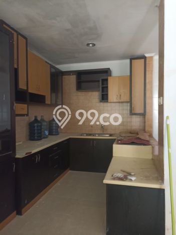 Rumah di Kelapa Gading, 2 KM, Pemandangan Indah, Luas 120m² LB 160m² Rumah di Kelapa Gading, 2 KM, Pemandangan Indah, Luas 120m² LB 160m²