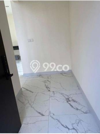 Rumah Nyaman di Cakung, 3 KM, Lingkungan Strategis, Luas 168m2m² LB 147m2m² Rumah Nyaman di Cakung, 3 KM, Lingkungan Strategis, Luas 168m2m² LB 147m2m²