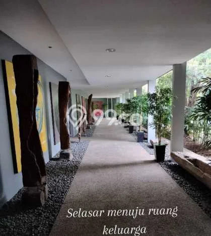 Rumah Luxury Modern Siap Huni di Bintaro Tangerang Selatan Rumah Luxury Modern Siap Huni di Bintaro Tangerang Selatan