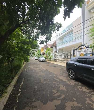 Siap Huni Hunian Elit 4 Kamar di Kelapa Gading Dekat ke Mana Pun Siap Huni Hunian Elit 4 Kamar di Kelapa Gading Dekat ke Mana Pun