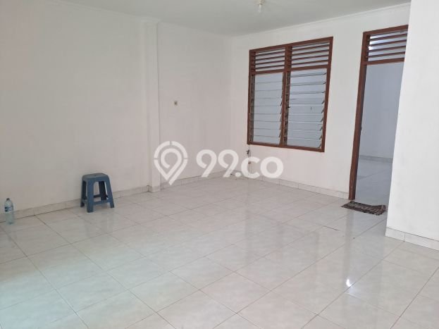 Lokasi strategis! Rumah siap huni dikontrakkan di Kelapa Gading LB 110m2 Lokasi strategis! Rumah siap huni dikontrakkan di Kelapa Gading LB 110m2