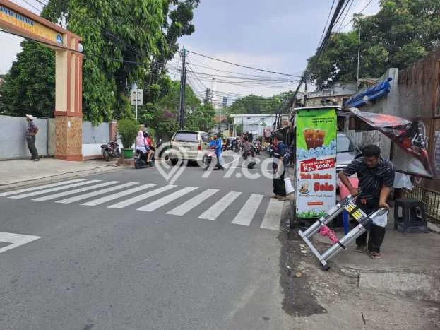 Ruko Dijual di Prime Area Jakarta Timur Luas 60m2 Ruko Dijual di Prime Area Jakarta Timur Luas 60m2