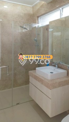 Hot Offer Hunian Mewah Ideal dan Luas di Kelapa Gading, Jakarta Utara Hot Offer Hunian Mewah Ideal dan Luas di Kelapa Gading, Jakarta Utara