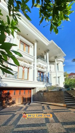 Dijual Rumah Premium dengan Fasilitas Sekitar Lengkap di Kelapa Gading, Jakarta Utara Dijual Rumah Premium dengan Fasilitas Sekitar Lengkap di Kelapa Gading, Jakarta Utara