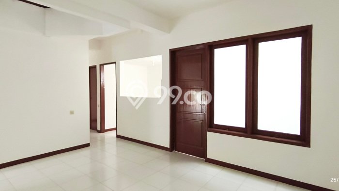 Rumah Eksklusif Dijual LT 444m2 di Kelapa Gading, Jakarta Utara Rumah Eksklusif Dijual LT 444m2 di Kelapa Gading, Jakarta Utara