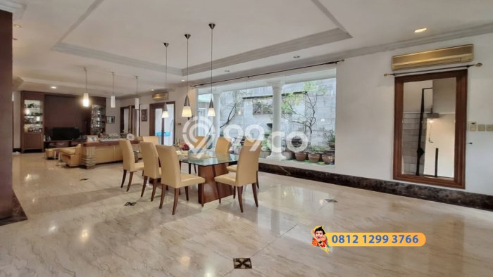 Rumah Eksklusif Siap Huni LT 555m2 di Kelapa Gading, Jakarta Utara Rumah Eksklusif Siap Huni LT 555m2 di Kelapa Gading, Jakarta Utara
