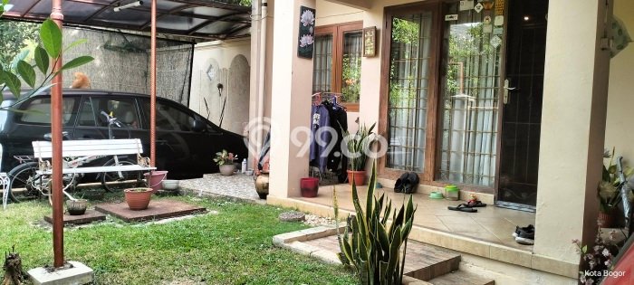 Dijual Rumah 4 Kamar Lokasi Ideal Nyaman dan Strategis di Bogor Utara Dijual Rumah 4 Kamar Lokasi Ideal Nyaman dan Strategis di Bogor Utara