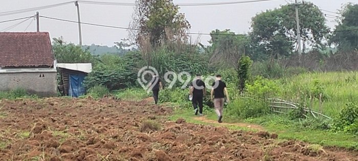 LOKASI STRATEGIS! Tanah Kawasan Cipeundeuy, Luas 25000m2m², Lokasi Potensial, Cocok untuk Hunian LOKASI STRATEGIS! Tanah Kawasan Cipeundeuy, Luas 25000m2m², Lokasi Potensial, Cocok untuk Hunian