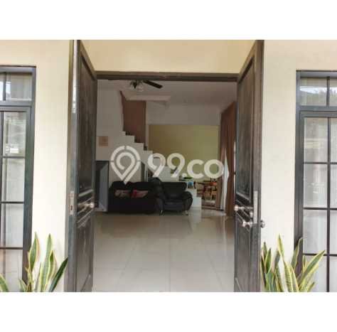 Rumah Strategis Minimalis Lb 135m2 di Serpong Utara, Tangerang Selatan Rumah Strategis Minimalis Lb 135m2 di Serpong Utara, Tangerang Selatan