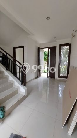 Disewakan! Rumah 3 Kamar Tidur &
2 Kamar Mandi di Summarecon Bandung, Bandung Disewakan! Rumah 3 Kamar Tidur &
2 Kamar Mandi di Summarecon Bandung, Bandung