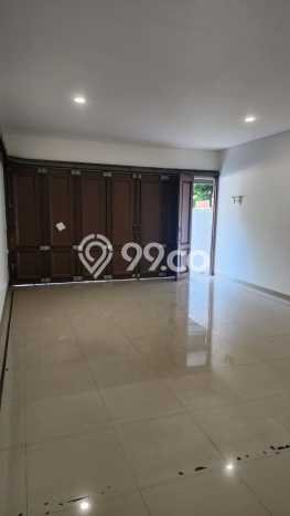SENTRA BISNIS! Ruko di , Luas 150m2m², Pusat Perniagaan SENTRA BISNIS! Ruko di , Luas 150m2m², Pusat Perniagaan