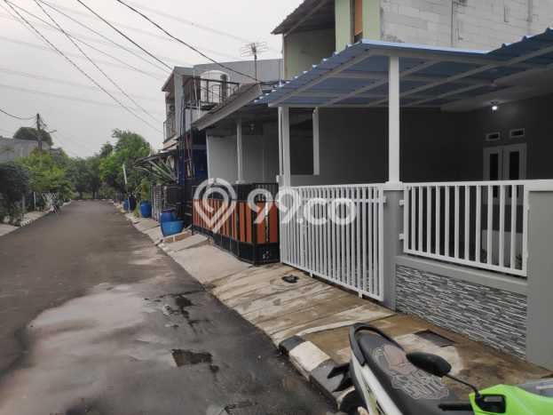 LOKASI PREMIUM! Rumah Strategis di Bekasi, Luas 65m² Bangunan 60m² LOKASI PREMIUM! Rumah Strategis di Bekasi, Luas 65m² Bangunan 60m²