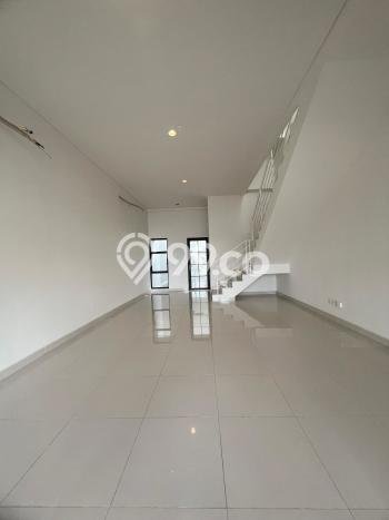 LOKASI PREMIUM! Ruko di Cakung, Luas 170m2m², Jalan Strategis LOKASI PREMIUM! Ruko di Cakung, Luas 170m2m², Jalan Strategis