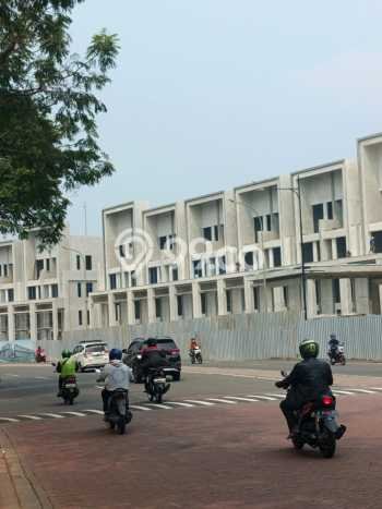 Ruko Bagus Dijual LB 276m2 Lokasi Strategis Tangerang Area Cocok untuk Berbisnis Ruko Bagus Dijual LB 276m2 Lokasi Strategis Tangerang Area Cocok untuk Berbisnis