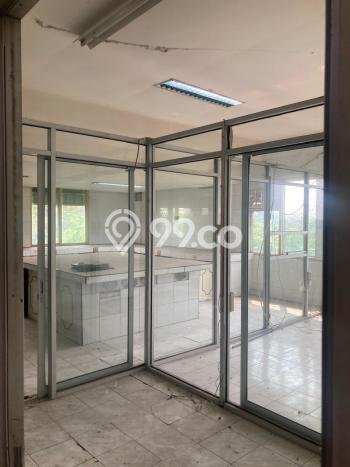 Unit Komersial Disewakan di Tangerang Kawasan Strategis Harga Kompetitif Unit Komersial Disewakan di Tangerang Kawasan Strategis Harga Kompetitif