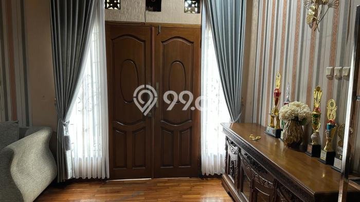 Rumah 4 Kamar Tidur Lokasi Premium di Kawasan Elite , Bekasi Rumah 4 Kamar Tidur Lokasi Premium di Kawasan Elite , Bekasi