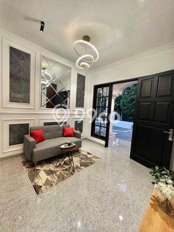 Rumah Strategis Minimalis Lb 180m2 di Cikarang Pusat, Bekasi Rumah Strategis Minimalis Lb 180m2 di Cikarang Pusat, Bekasi
