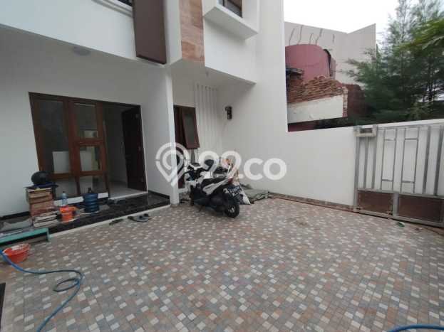 Rumah Minimalis 4 KT di Pondok Bambu Jakarta Timur Semi Furnished Rumah Minimalis 4 KT di Pondok Bambu Jakarta Timur Semi Furnished